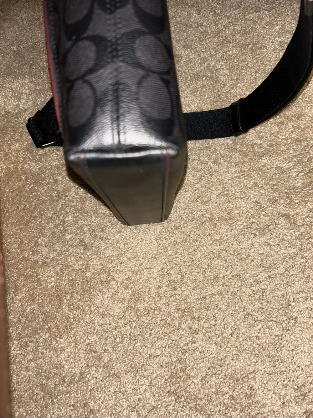 Coach Men's Signature Messenger Bag in Charcoal/Black